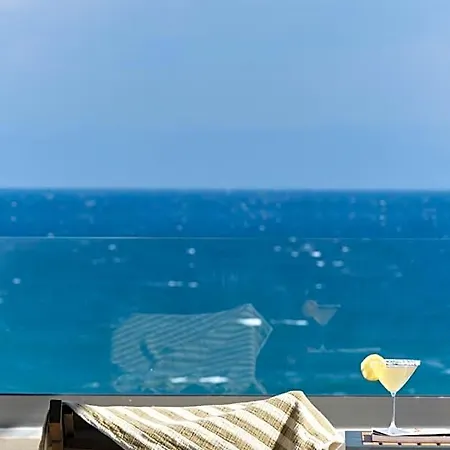 Hotel Mythical Coast Wellness Retreat