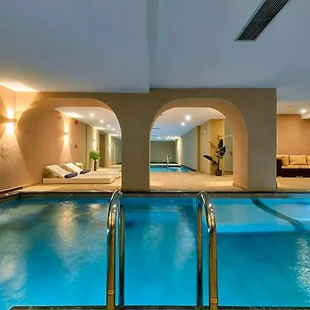 Hotel Mythical Coast Wellness Retreat