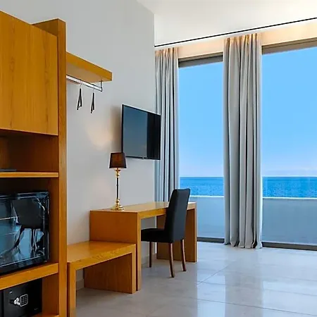 Mythical Coast Wellness Retreat 5*